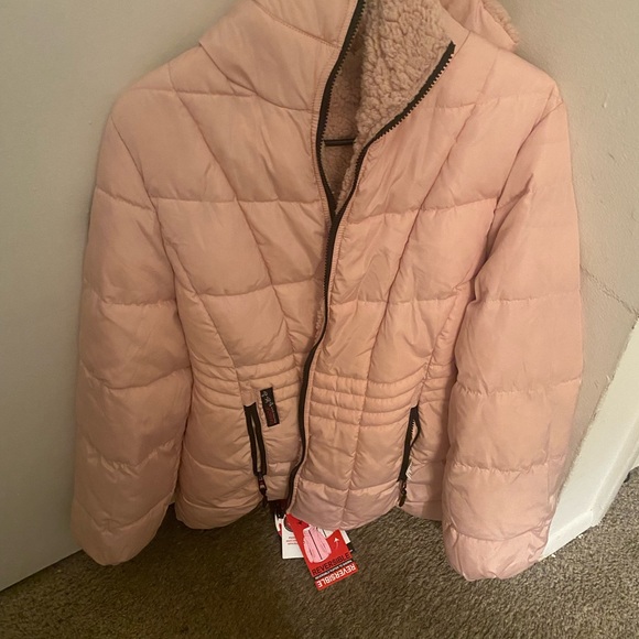 Women's Pink Puffer Jacket - Picture 1 of 4